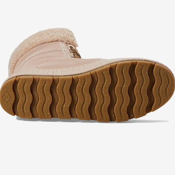 Sperry Torrent Winter Suede Boots. NWOB. Size 6.5. - Picture 8 of 16